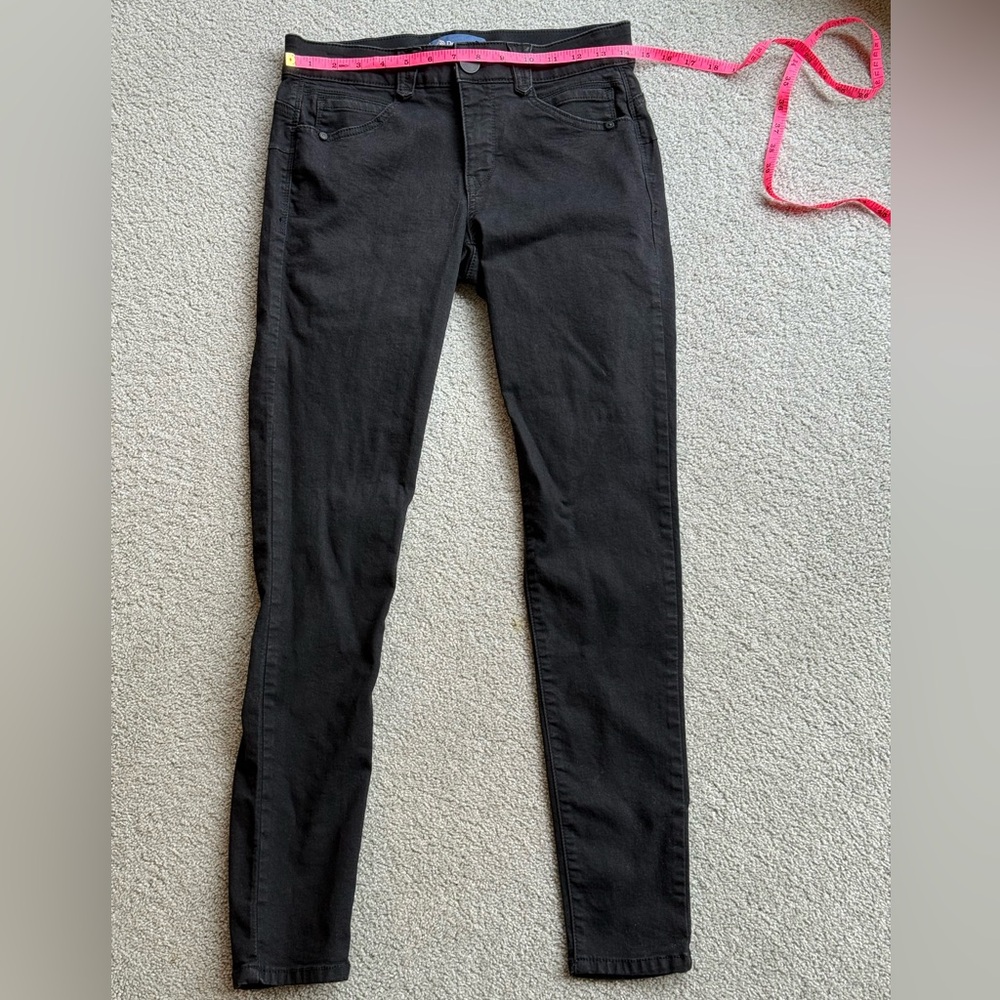 Democracy Black Denim Jeans